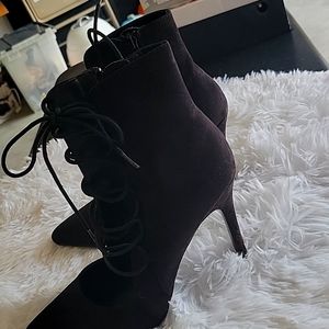 Black heels